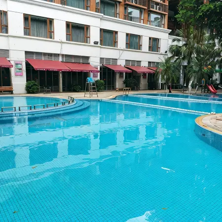Pearl Bay Seaview Hotel (Laojie Seaview)