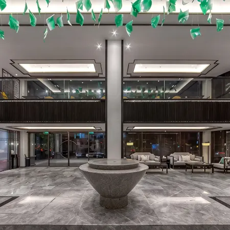 Longling Hotel