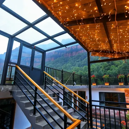 Linzhou Liyuan Homestay