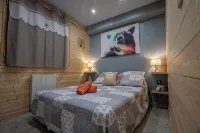 Ground floor studio 24m² - Chalet - Up to 4 people - Very close to the slopes - Homestays