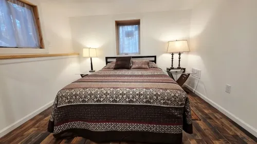 Beautiful Lower Level 3 Bedrooms Sleeps 8 Next to Nubs Nob and The Highlands - Wifi