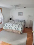 "Huron Winds" a charming 3-bedroom house just steps from Lake Huron in Oscoda - Gym