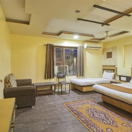 Hotel Sai Suraj Palace