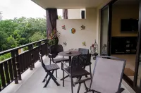 Charming 2-bedroom condo with WiFi, AC in wonderful Puerto Aventuras