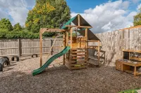 Hot tub, games room & cinema in Bournemouth - Wi-Fi