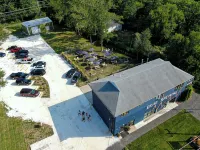 Lodge on top of Behr Brewing. Close to Cape May and Wildwood