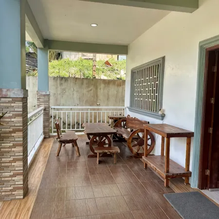 Mariella’s Tagaytay Budget Transient House