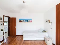 Villa with private pool and garden - Praia do Meco Hoteles en Castelo