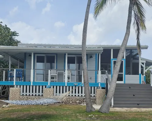 Beach Front Paradise Home.  Luxurious Funishings! Hotels in Cayman Brac