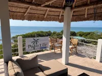 Coconut Palm Unit: Upscale condo with Caribbean Sea views - Apartemen