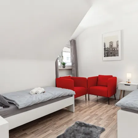 MOLA Apartments-Spacious apartment in Wetter up to 6 p., XXL couch, parking, WLAN
