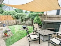 Love Shack Private Hot Tub  Steps to Jet/Town - 4-Star