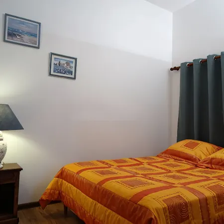 Beautiful apartment at the foot of the castle