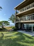 Sunrise Central on the Beach! Only you and the view! Relax to the sound of waves