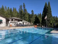 W House in BLS, Game Room, Fire Pit, Hot Tub, Central AC&Heat, Pet friendly! - Pools