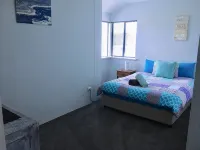 Dunescape Beach House ( Great family house / suit couples and Pet friendly) Hotéis em Gnarabup
