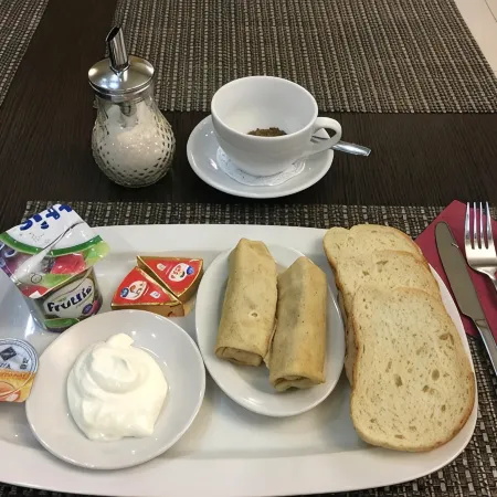 Kosmos Hotel
