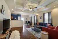 20% OFF Updated 3BR 2.5BTH Townhome - Pet-friendly - Fast WiFi-Driveaway Parking