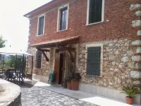 Rustic first hill sea view in Versilia
