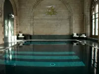 Best views of Loch Ness - Historic Abbey - Short-break and Last Minute Discounts - Wifi