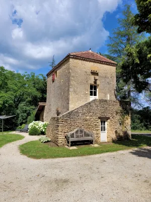 Gezellig Appartement in Charmant Gerenoveerde 200 Jaar Oude Duiventoren! - アパートメント