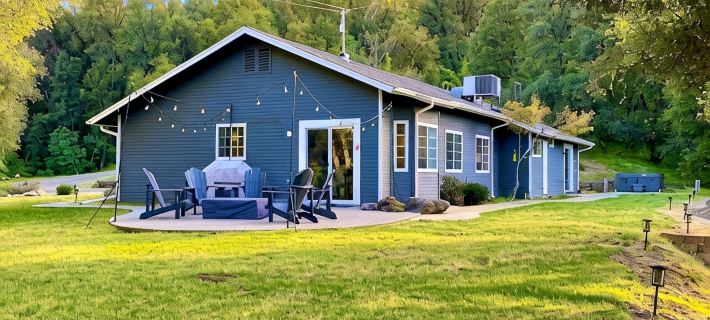 Private and Serene house with a Spa, near Yosemite & Bass Lake Hotels in Madera County