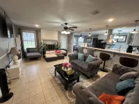 Deluxe House/fitness/ backyard