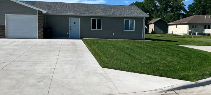 Quiet 3-bedroom Condo on the end of the block. Hotels in Hall County