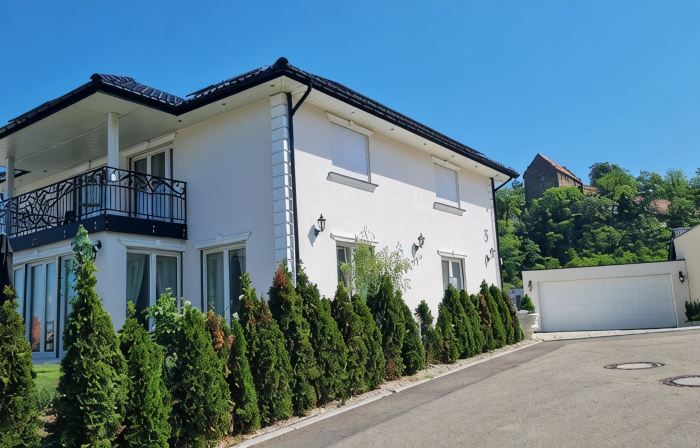 1 Bedroom Apartment in Cleebronn