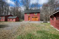 The Barn on Stoney Hollow - 4성급