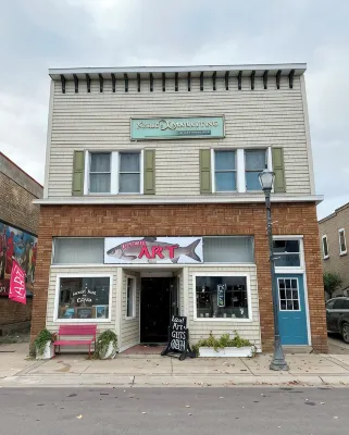 2-Bedroom Apartment in the Heart of Downtown Munising