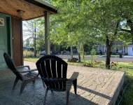 Roomy, 3 bed room house on the South side of town! - 3-Star