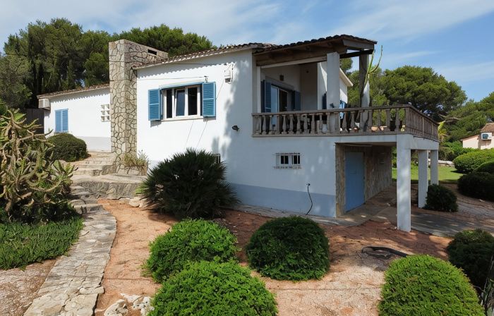 Casa Grillon mit Beheizbarem Pool / Wifi / Ruhige Lage / 6 Personen