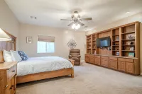 RIVERFRONT PARADISE OASIS W/ PRIVATE BEACH & BOAT DOCK