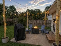 Clifty Falls Family Getaway-Sleeps 8--3 Miles to Historic Downtown & River Front
