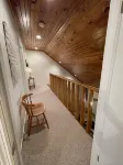 Spacious 3Br Cabin Near Trails for Spring Break or Summer Getaway! Pets Welcome!
