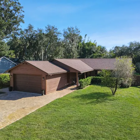 Spacious Home Prime Location of St. Augustine: Pool, Hot Tub, & Fire Pit