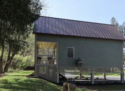 Parsons Riverside Retreat: Steps away from a rolling mountain stream and trails
