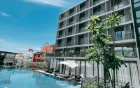 Plaai Prime Hotel Rayong - piscina