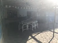 安靜社區3卧室泳池家庭旅館 - 2星級