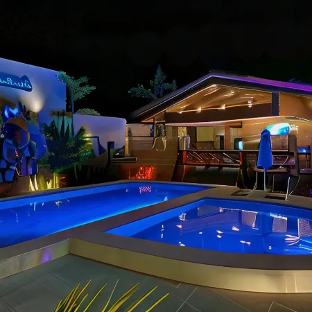 Hotel Naoz