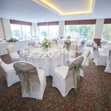 Shillingford Bridge Hotel