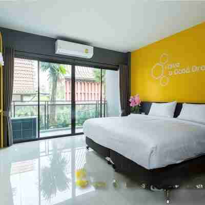 เซเว่นบีบูติคโฮเทล Rooms