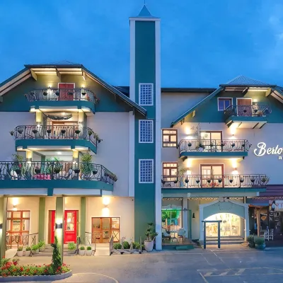 Hotel Bertoluci Hotels near Wax Museum