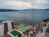 Del Mare Suites - Pool