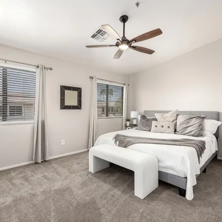Mesa Golf Course Oasis ~ Family Luxury, EV Charger, Pool & Hot Tub