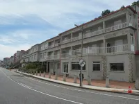 Hotel Rompeolas