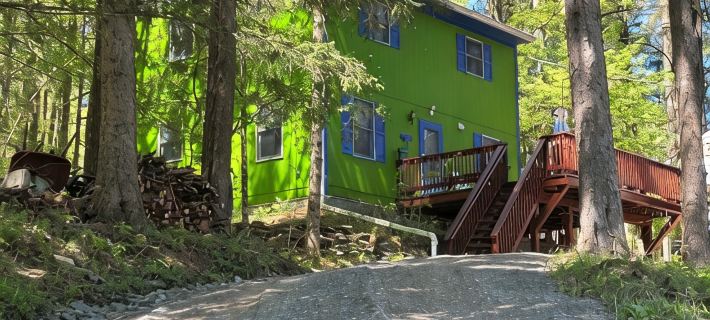 Cozy Lake House in Charming Roscoe: Your 3-Bedroom Getaway Hotels in Sullivan County