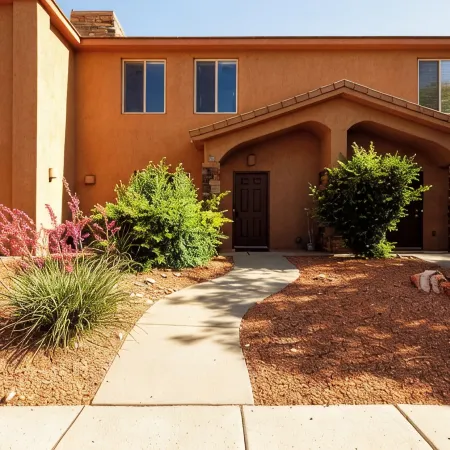 Desert Family Retreat •Red Rock Views•Dark Skies• Pool•Hot Tub• 35 Min to Zion•