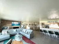 Luxury Waterfront Retreat Near Daytona Beach - Homestays